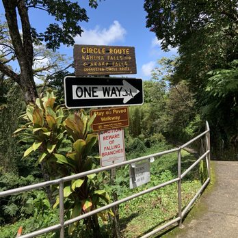 Akaka Falls State Park - Follow the signs (right when you get down the stairs of the entrance) - Parks Near Me - Honomu, Hawaii Akaka Falls State Park - Follow the signs (right when you get down the stairs of the entrance) - Parks Near Me - Honomu, Hawaii