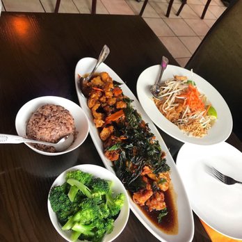 Thai Square - Thai Near Me - Portland, Oregon