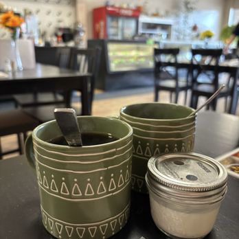 Bibby's Corner - Diners Near Me - Beeton, Ontario