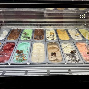 Le Macaron French Pastries - Gelato - Coffee & Tea Near Me - Sarasota, Florida Le Macaron French Pastries - Gelato - Coffee & Tea Near Me - Sarasota, Florida