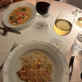 Cento - Carbonara and Pinot Grigio King Crab Tagliatelle and Chianti - Italian Near Me - Columbus, Ohio Cento - Carbonara and Pinot Grigio King Crab Tagliatelle and Chianti - Italian Near Me - Columbus, Ohio