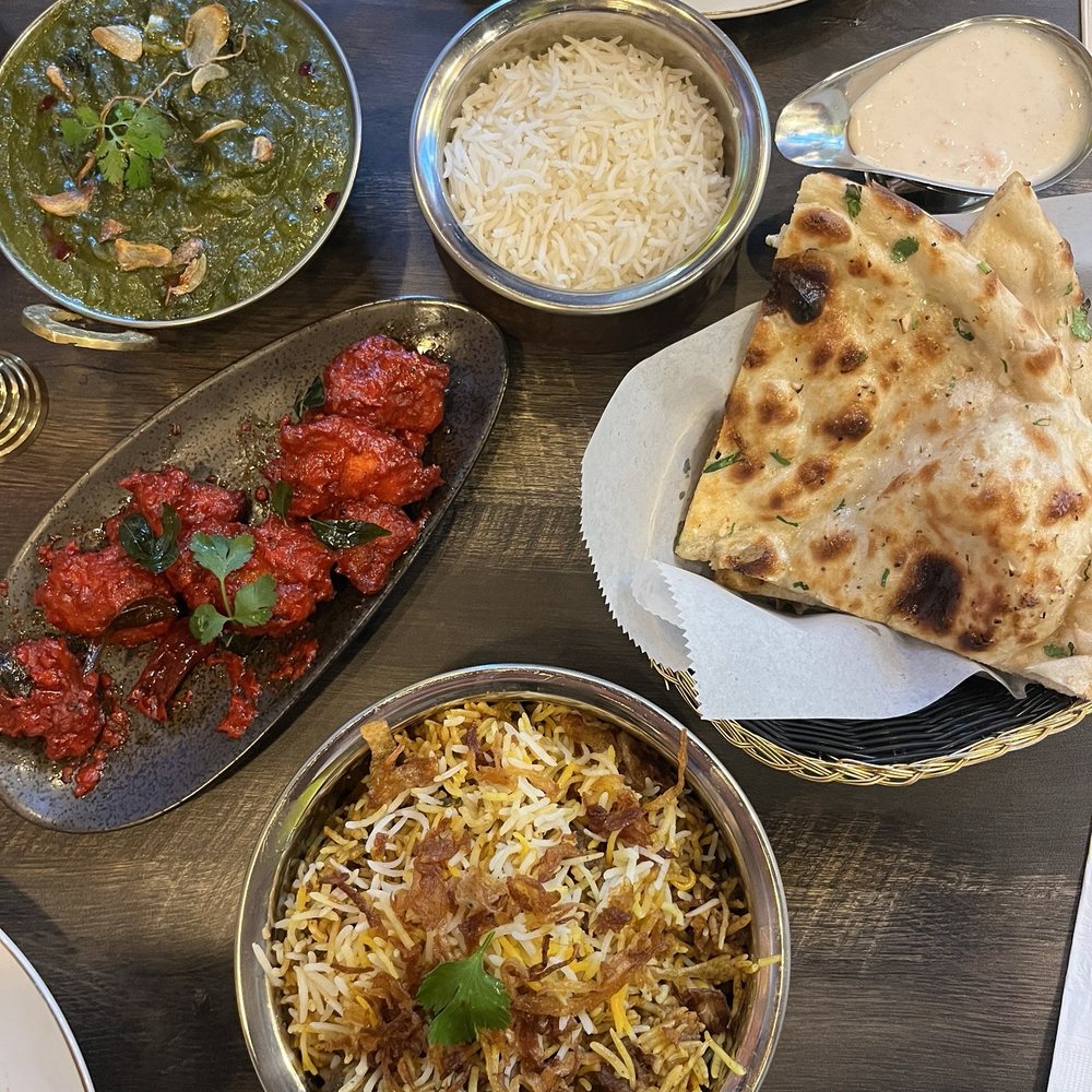 Hyderabadi Zaiqa - Palak Paneer Hyderabadi Goat Dum Biryani Garlic Naan - Indian Near Me - New York, New York Hyderabadi Zaiqa - Palak Paneer Hyderabadi Goat Dum Biryani Garlic Naan - Indian Near Me - New York, New York