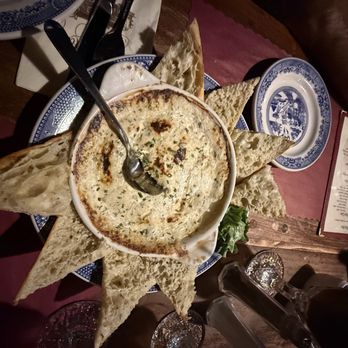 Dobbin House Tavern - Crab dip - Bars Near Me - Gettysburg, Pennsylvania