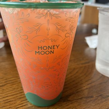 Honeymoon Chicken - Strawberry Pineapple Lemonade so good! - Chicken Shop Near Me - Washington, DC, District of Columbia Honeymoon Chicken - Strawberry Pineapple Lemonade so good! - Chicken Shop Near Me - Washington, DC, District of Columbia