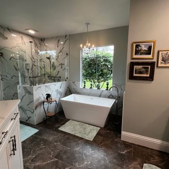 AFK Flooring & Kitchens - 2024 same space! The shower is now open to light with a 1/2 wall and glass upper. - Carpeting Near Me - Naples, Florida AFK Flooring & Kitchens - 2024 same space! The shower is now open to light with a 1/2 wall and glass upper. - Carpeting Near Me - Naples, Florida