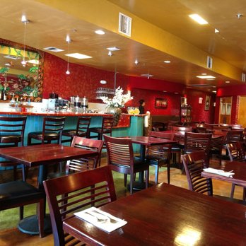 Basil Thai Restaurant - Inside Seating - Thai Near Me - Paso Robles, California Basil Thai Restaurant - Inside Seating - Thai Near Me - Paso Robles, California