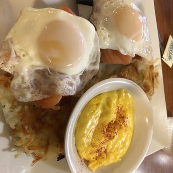 Cowboy Cafe - Smoked salmon Benedict - American Near Me - Sheridan, Wyoming