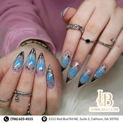 Herbal Nails & Spa