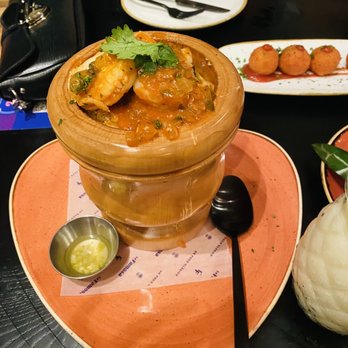 La Famosa - Mofongo and guava cheese balls - Puerto Rican Near Me - Washington, DC, District of Columbia La Famosa - Mofongo and guava cheese balls - Puerto Rican Near Me - Washington, DC, District of Columbia