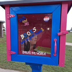 Silverlake Playground - Book depot