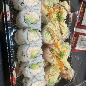 Akemi Sushi - 2021 roll and California roll - Sushi Bars Near Me - Castro Valley, California