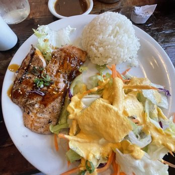 Mikko Sushi - Teriyaki Salmon entree - Sushi Bars Near Me - Vista, California