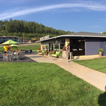 Grapes & Grinds - Wineries Near Me - Keystone, South Dakota