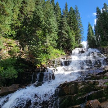 Gloria Falls - Hiking Near Me