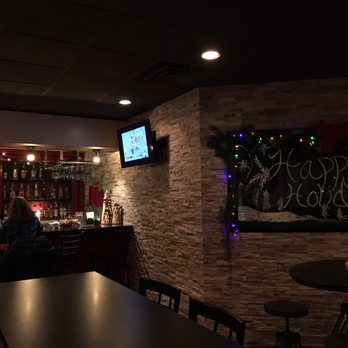 Joe Willy's Seafood House - Seafood Near Me - Wappingers Falls, New York