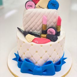 Sugar Rush Cake Factory 99 Photos 13 Reviews Cupcakes 4473 N University Dr Fort Lauderdale Fl Phone Number Yelp