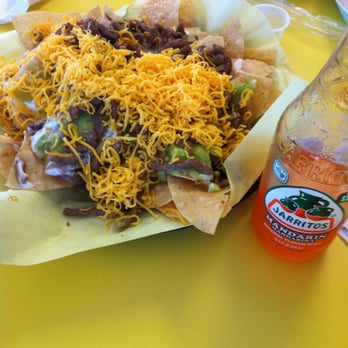 Robertito’s Taco Shop - Carne asada nachos no poco de gallo - Tacos Near Me - Kerman, California Robertito’s Taco Shop - Carne asada nachos no poco de gallo - Tacos Near Me - Kerman, California