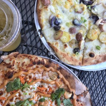 Bricks and Birch - Thai Pie, Starche de Triomph, and White Jasmine Tea - Pizza Near Me - Redlands, California