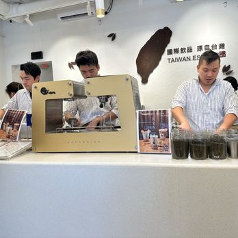 CHICHA San Chen - Bubble Tea Near Me - Bellevue, Washington CHICHA San Chen - Bubble Tea Near Me - Bellevue, Washington
