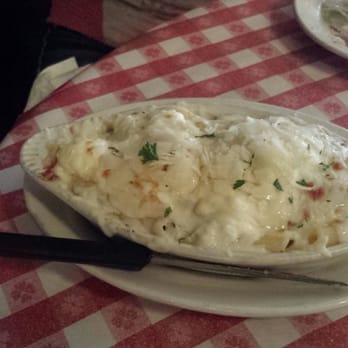 Vinny Vanucchi's - The Mrs had the Uncle Pauli's Baked Penne which she said was very good. - Italian Near Me - Dubuque, Iowa Vinny Vanucchi's - The Mrs had the Uncle Pauli's Baked Penne which she said was very good. - Italian Near Me - Dubuque, Iowa