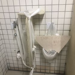 Hiper Bompreço - Walmart owns this dump.