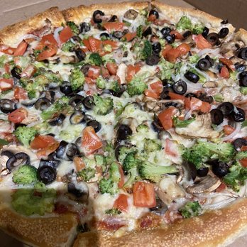 Maynard Village Pizza - Vegetarian Special Pizza - Pizza Near Me - Maynard, Massachusetts