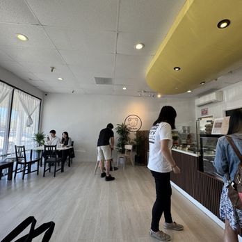Gu-eum Cake & Bakery - Bakeries Near Me - Saratoga, California Gu-eum Cake & Bakery - Bakeries Near Me - Saratoga, California
