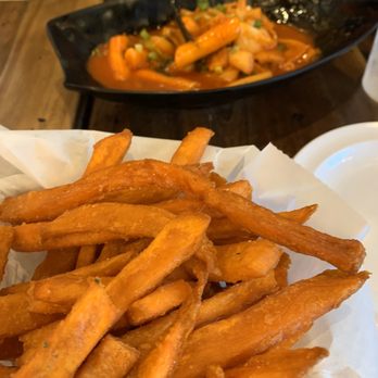 bb.q Chicken - Sweet potato fries and tteok-bokki - Korean Near Me - Arlington, Texas bb.q Chicken - Sweet potato fries and tteok-bokki - Korean Near Me - Arlington, Texas
