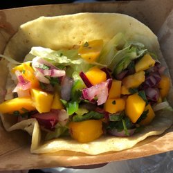 Rolling Tacos By Sushimis - Mango jalapeño fish taco