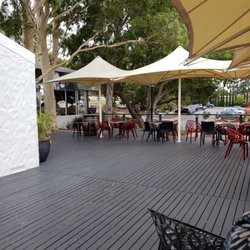 SC Pannell Cellar Door - Outside patio