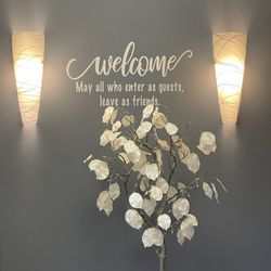 Beauty Bar By Heather - The welcoming entry.