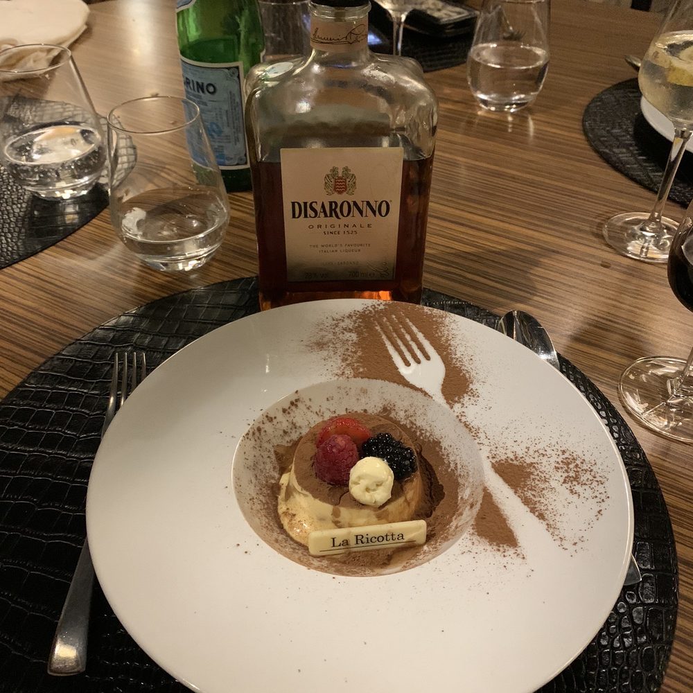 La Ricotta - Tiramisu with amaretto - Italian Near Me - Porto, 13