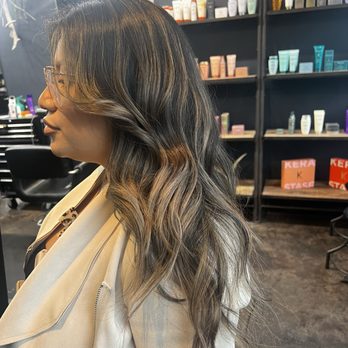 Salon Baobao - Side profile - Hair Salons Near Me - San Francisco, California Salon Baobao - Side profile - Hair Salons Near Me - San Francisco, California