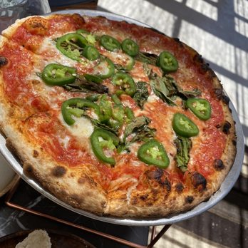 Kassi Beach - Margarita pizza with jalapeño - Italian Near Me - Las Vegas, Nevada