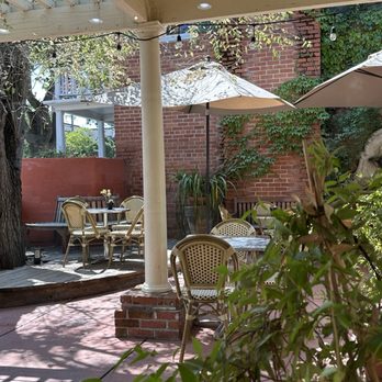 H. Cheval Coffee - Patio seating - Coffee & Tea Near Me - Paso Robles, California