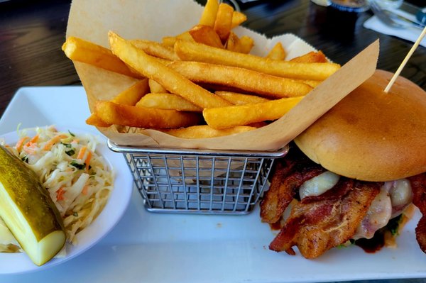 The Stillery Restaurant & Bar by null