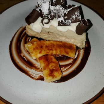 Yardbird Table & Bar - Banana Pudding Cheesecake @ Yardbird - Southern Near Me - Miami Beach, Florida