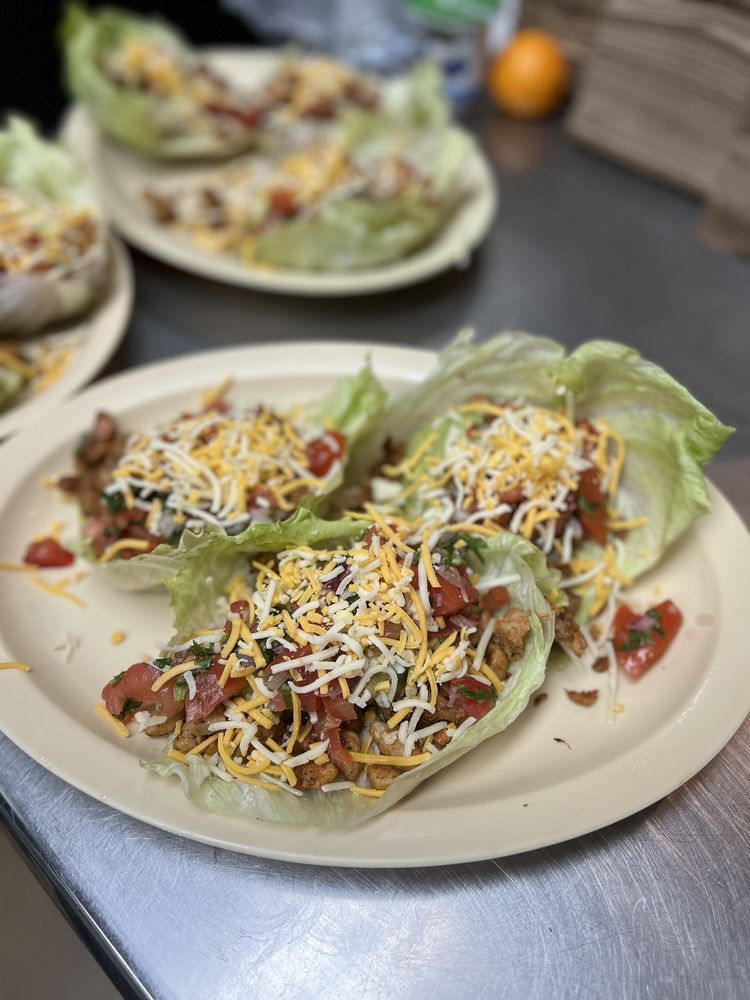 Albert's Fresh Mexican Food — Mexican restaurant in Lakeside