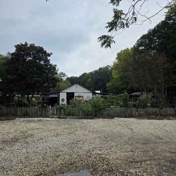 Dearness Gardens - Nurseries & Gardening Near Me - Huntersville, North Carolina