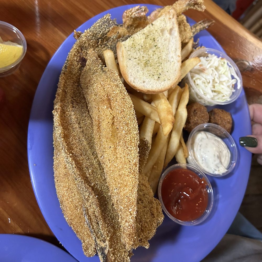 Capt Benny's - Whole Fried Catfish and 6 Fried Shrimp - Cajun/Creole Near Me - Stafford, Texas