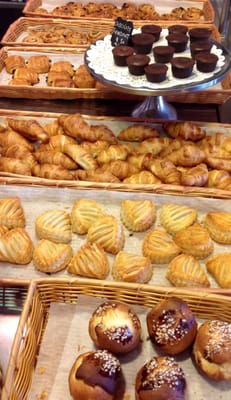 La Parisienne French Bakery by null