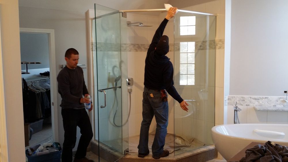 IMAGO GLASS SHOWER DOORS CHICAGO Updated September 2024 10 Photos