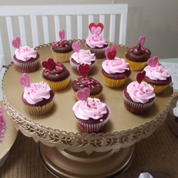 Cindra's Sweets & Cakes - Cupcakes Near Me Cindra's Sweets & Cakes - Cupcakes Near Me