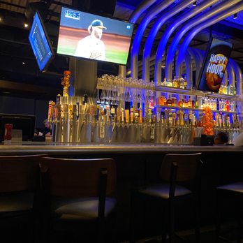 Yard House - the bar - Bars Near Me - Norwalk, Connecticut Yard House - the bar - Bars Near Me - Norwalk, Connecticut