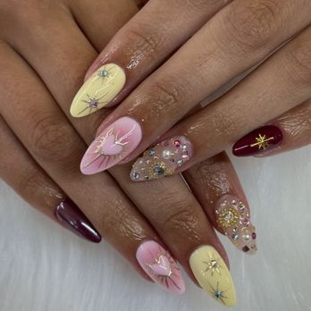 Rosewood Nail Studio - Nail Salons Near Me - Enterprise, Alabama