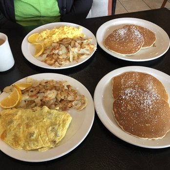 Breakfast Nook - American Near Me - Mokena, Illinois