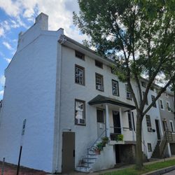 Phoenixville Foundry - Nearby homes that once housed workers