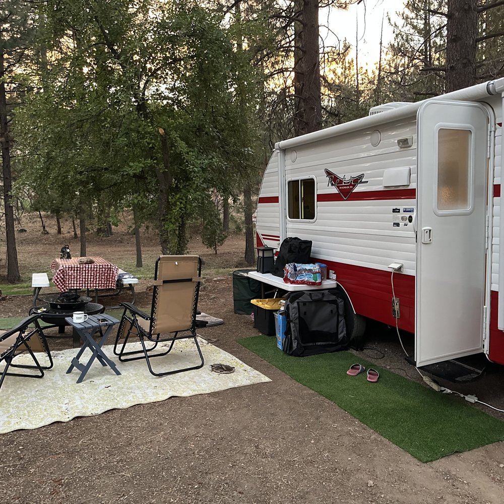 Trailer Lane Campground - Our site at Trailer Lane RV Park. - RV Parks Near Me - Weed, California Trailer Lane Campground - Our site at Trailer Lane RV Park. - RV Parks Near Me - Weed, California