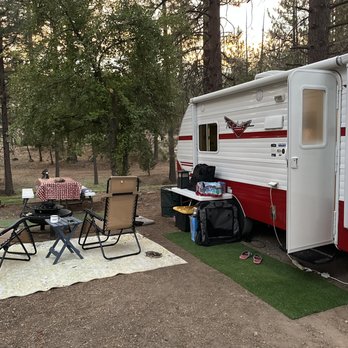 Trailer Lane Campground - Our site at Trailer Lane RV Park. - RV Parks Near Me - Weed, California Trailer Lane Campground - Our site at Trailer Lane RV Park. - RV Parks Near Me - Weed, California