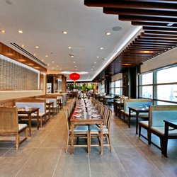 Nan Xiang Soup Dumplings - Flushing - Restaurant interior